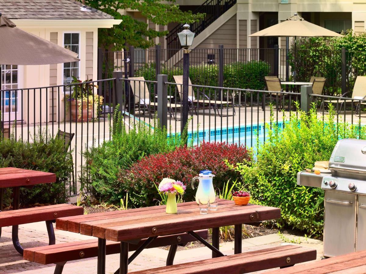 Sonesta Es Suites St. Louis Westport Maryland Heights Eksteriør billede